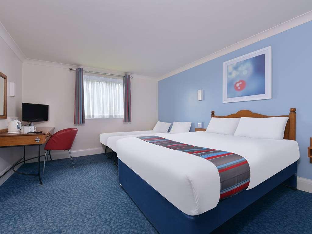 Travelodge Bromsgrove Marlbrook Quarto foto