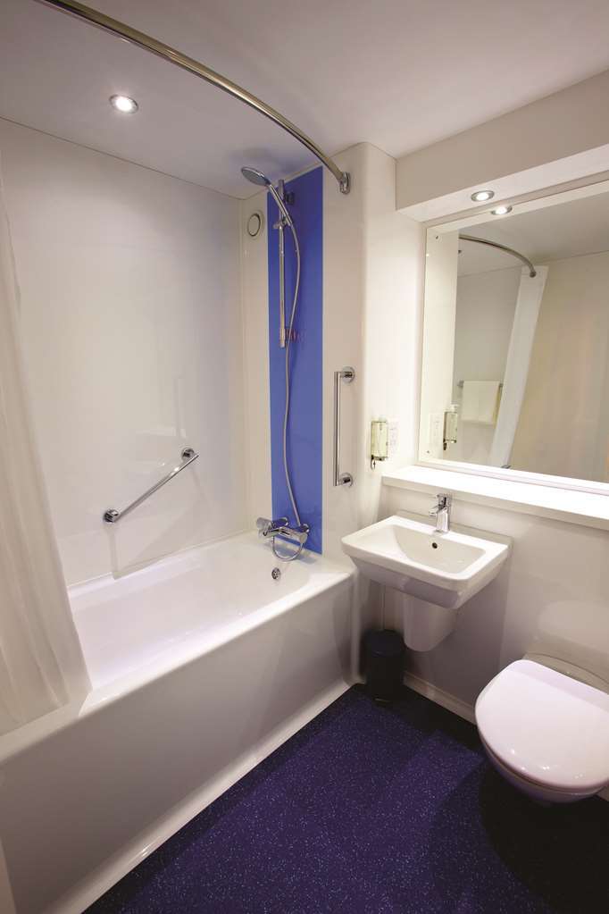 Travelodge Bromsgrove Marlbrook Quarto foto